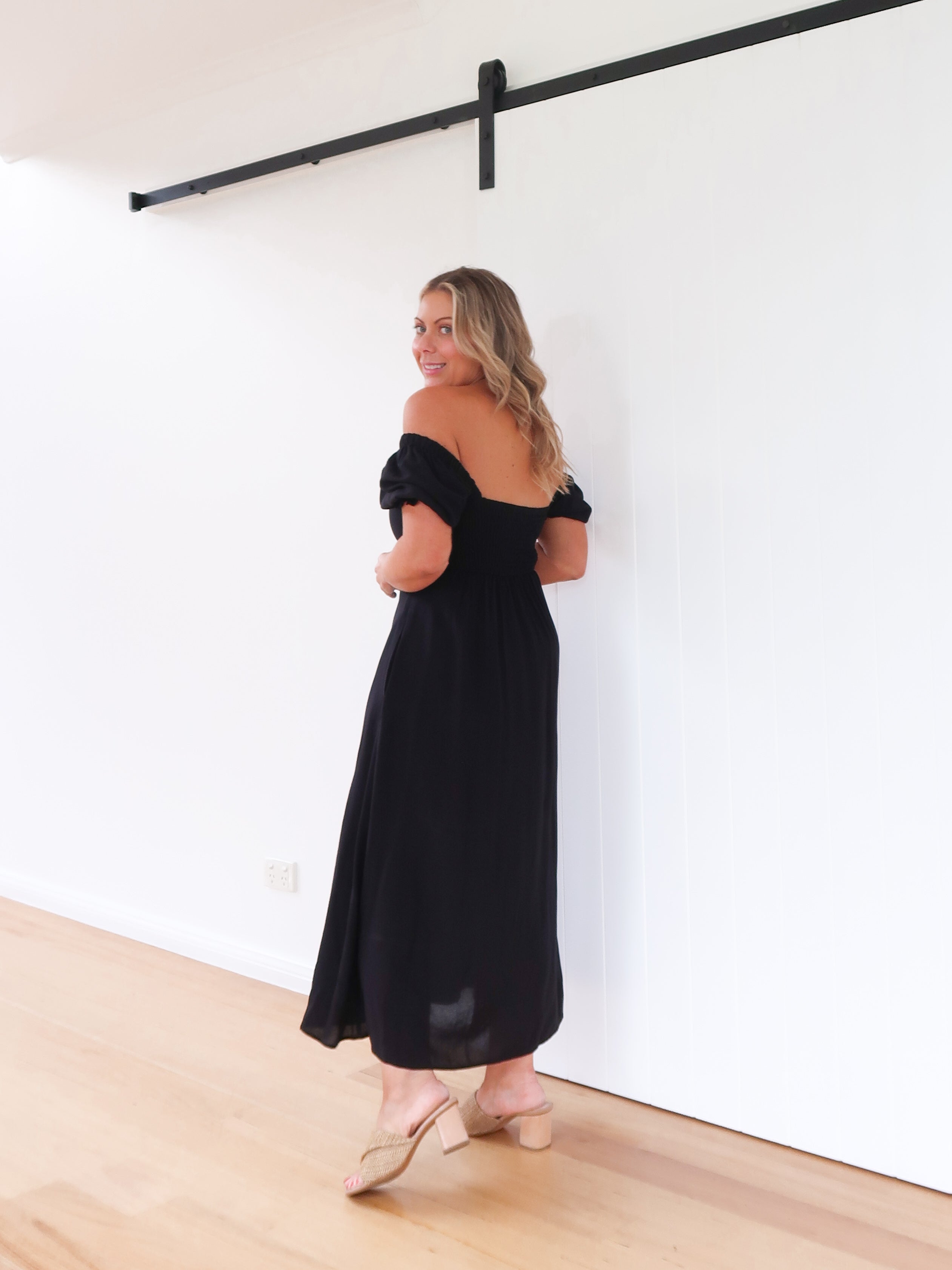 Estella Dress - Black