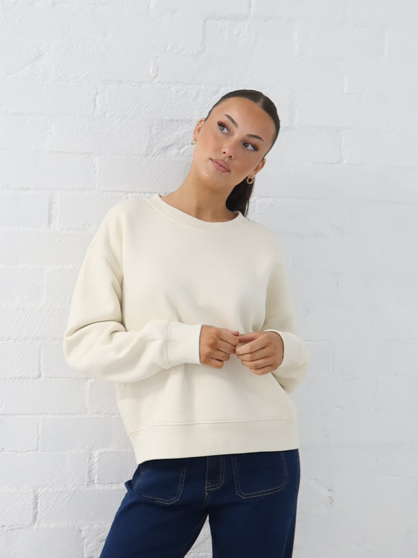 Gracie Relaxed Crew - Ecru