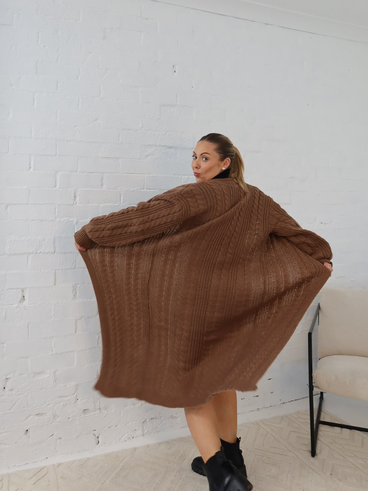 Ziggy Cardigan - Brown