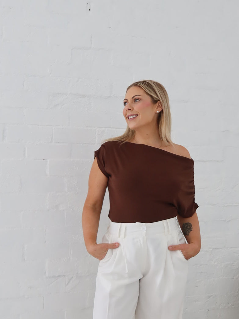 Nora Top- Chocolate