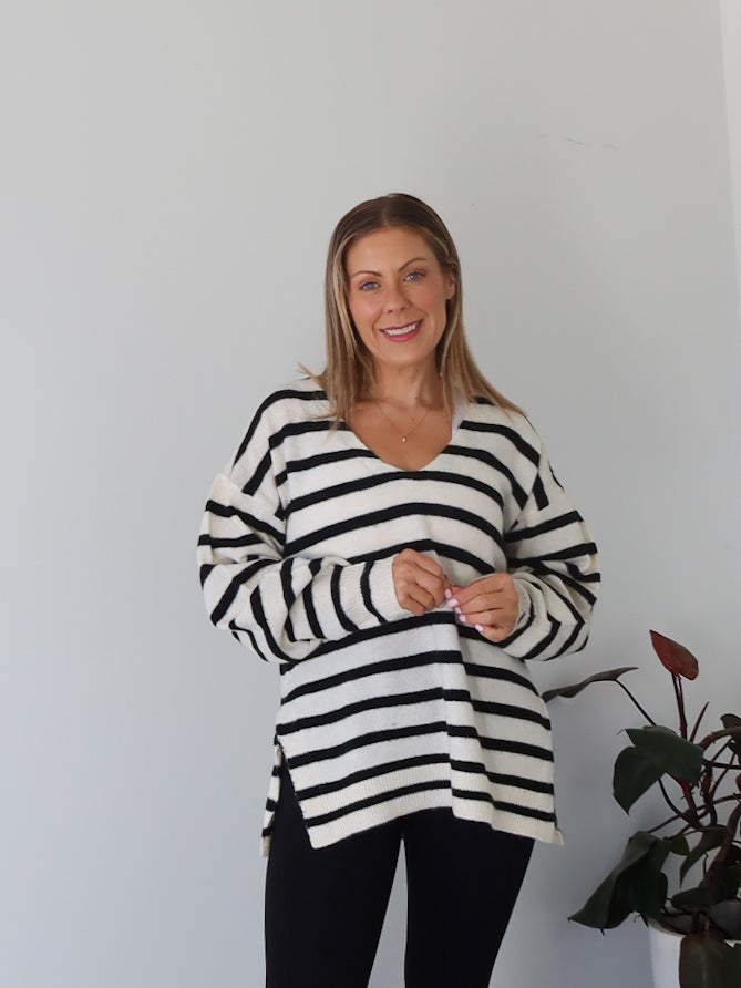 Taryn Knit - Vanilla/Black