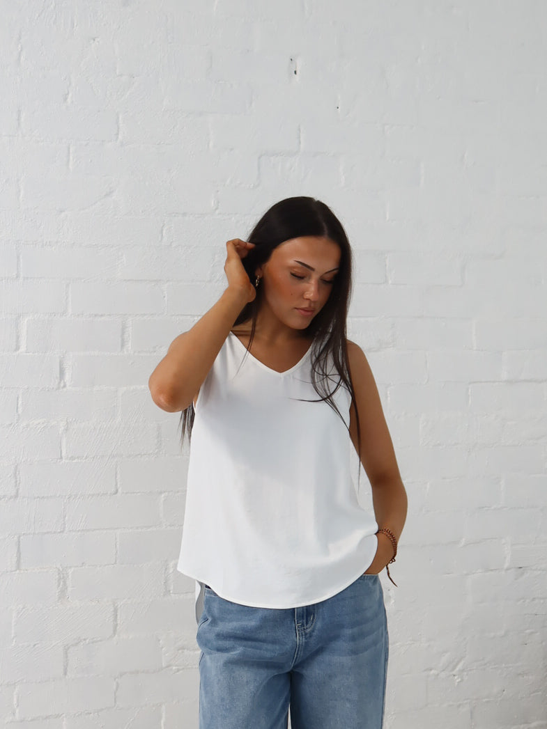 Mia Top- White
