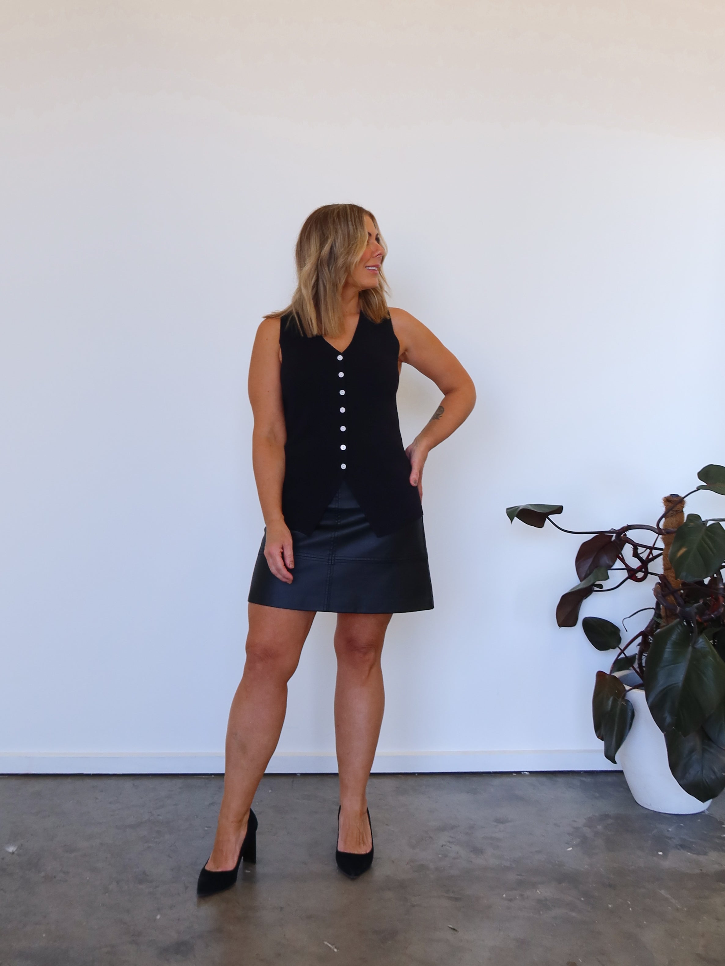 Yasmine Skirt - Black