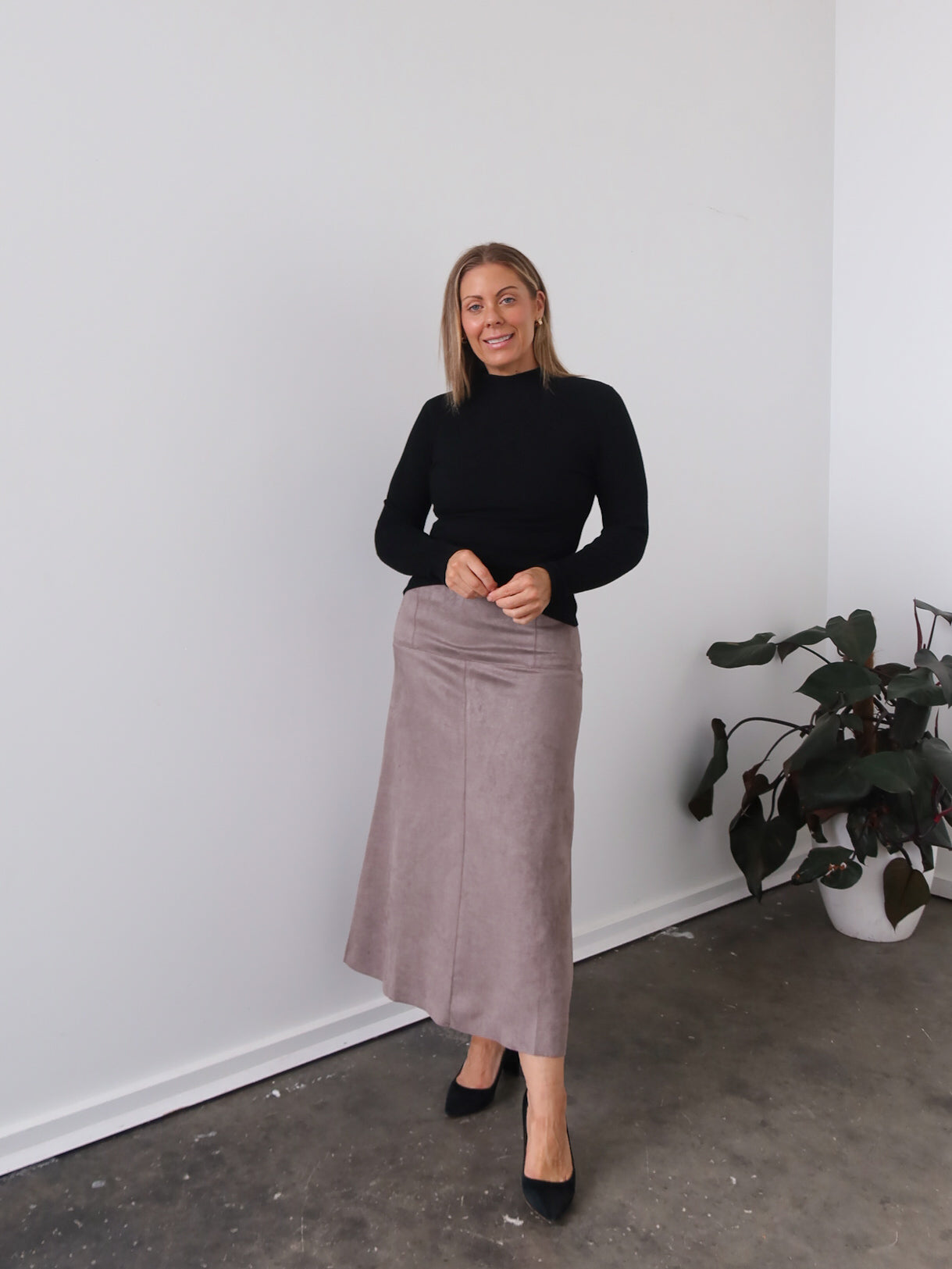 Bianca Skirt - Taupe