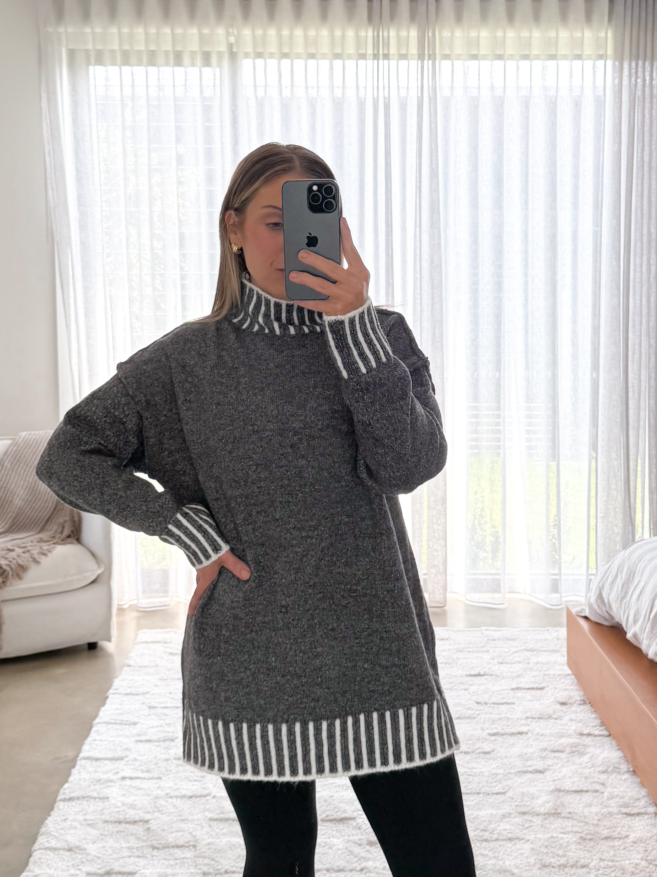 Felicity Knit - Black Fleck