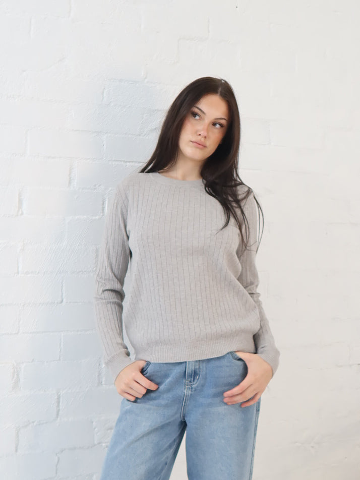Adison Knit Top- Grey