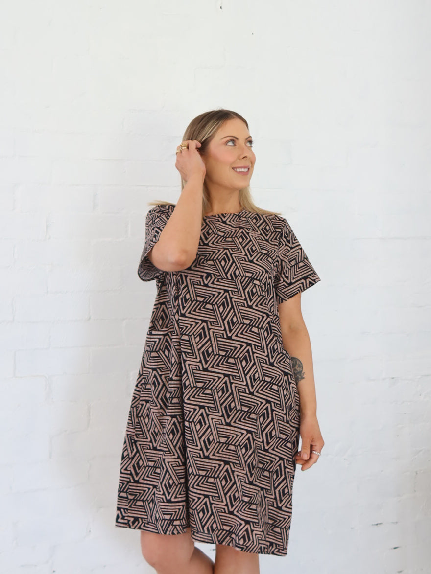 Kate Dress- Mocha/Black
