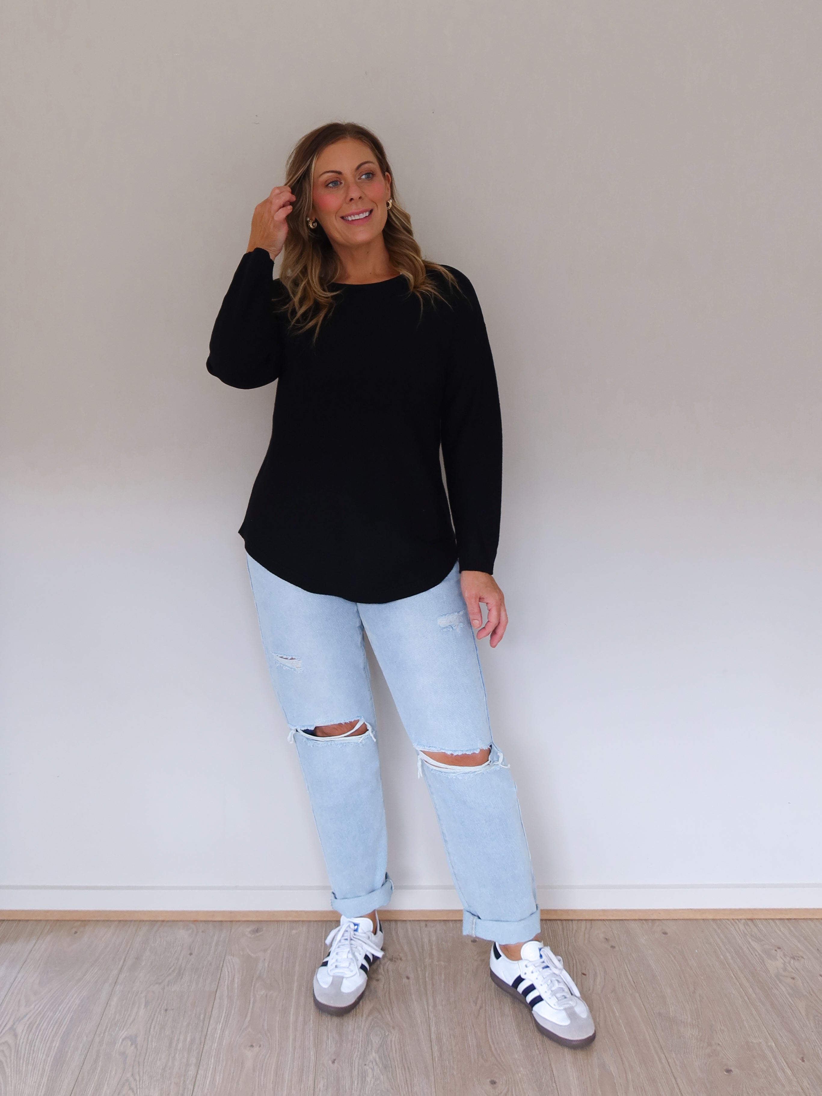 Saxon Knit - Black