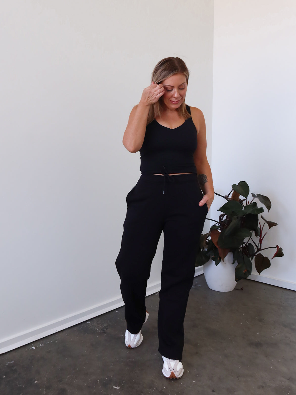 Chase Wide Leg Track Pants - Black