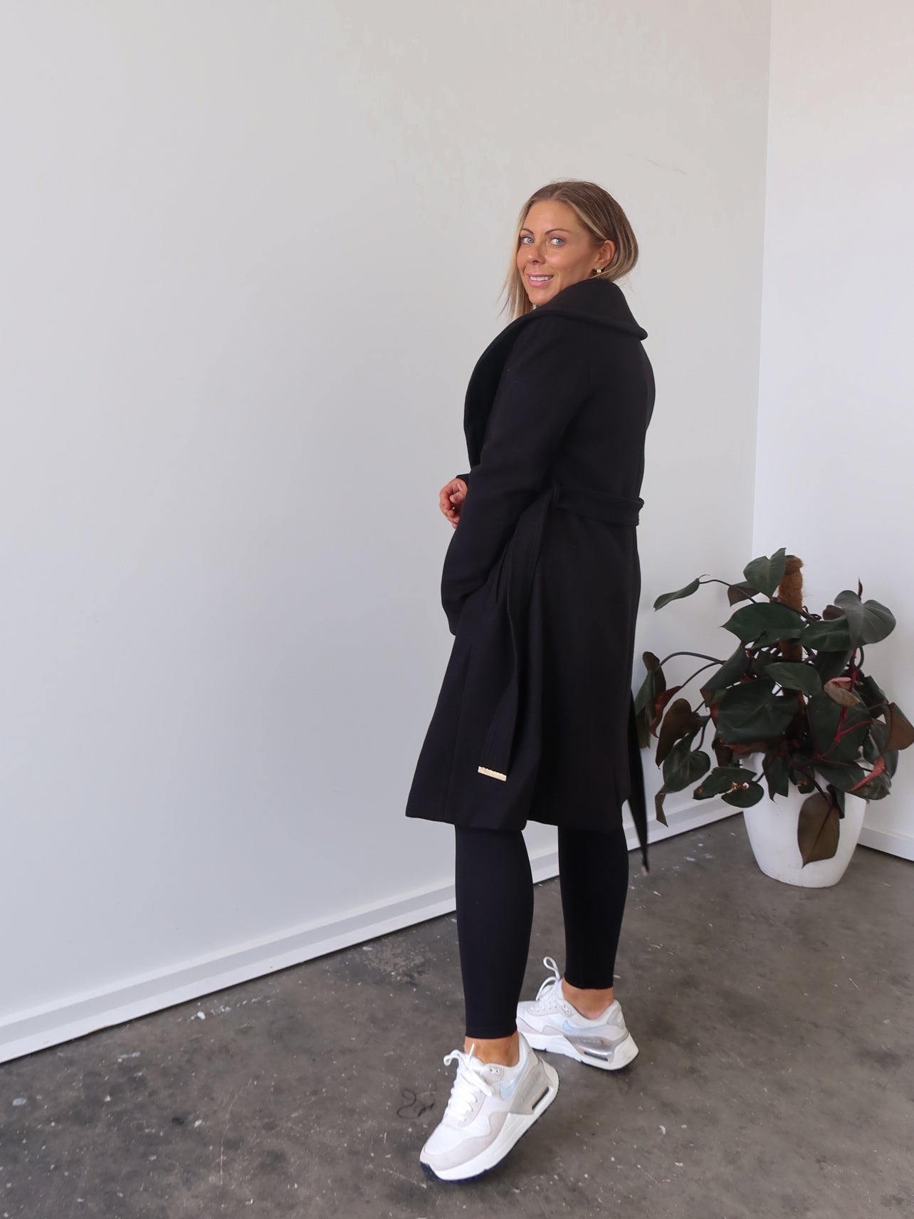 Harper Coat- Black