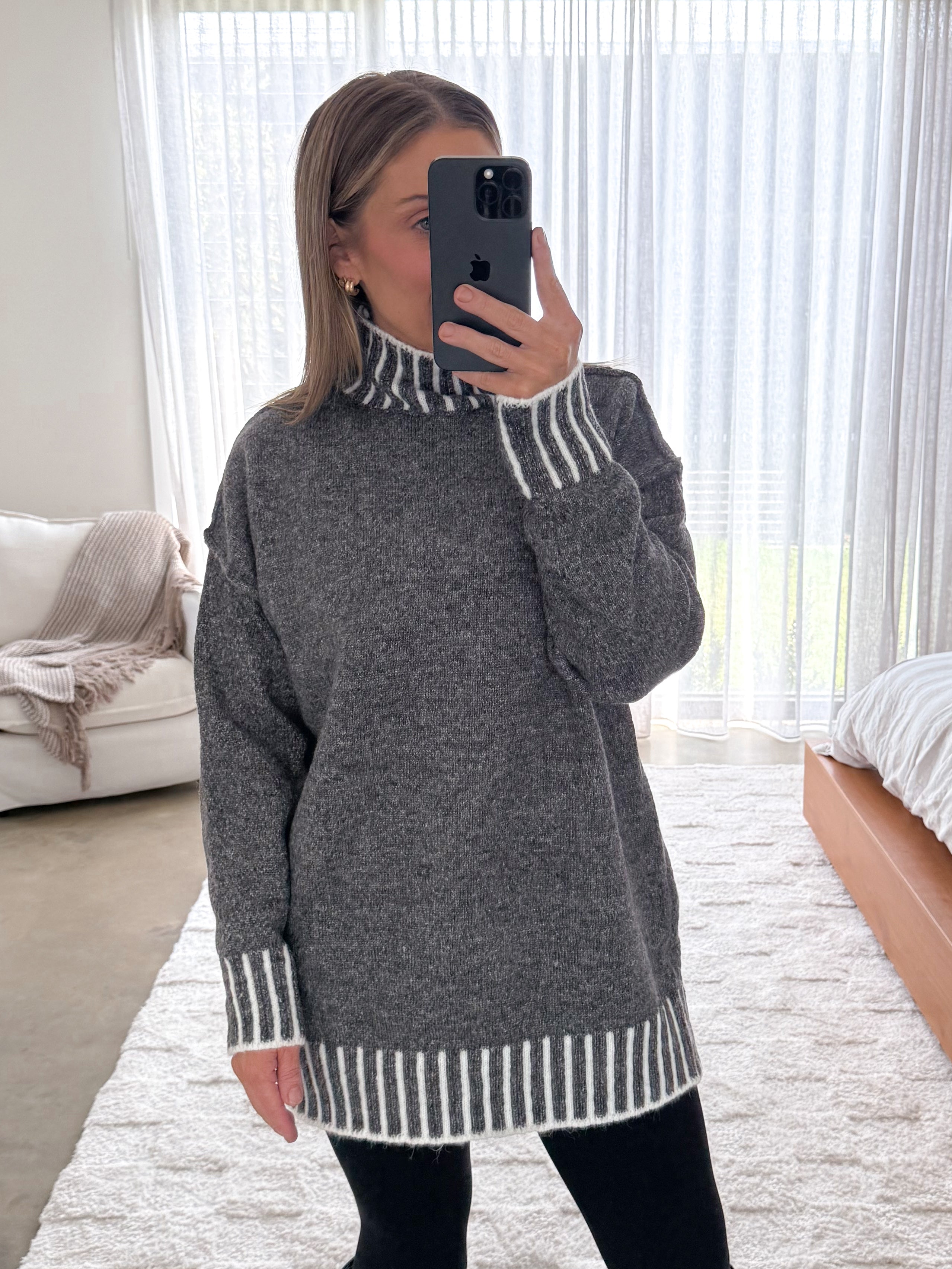 Felicity Knit - Black Fleck
