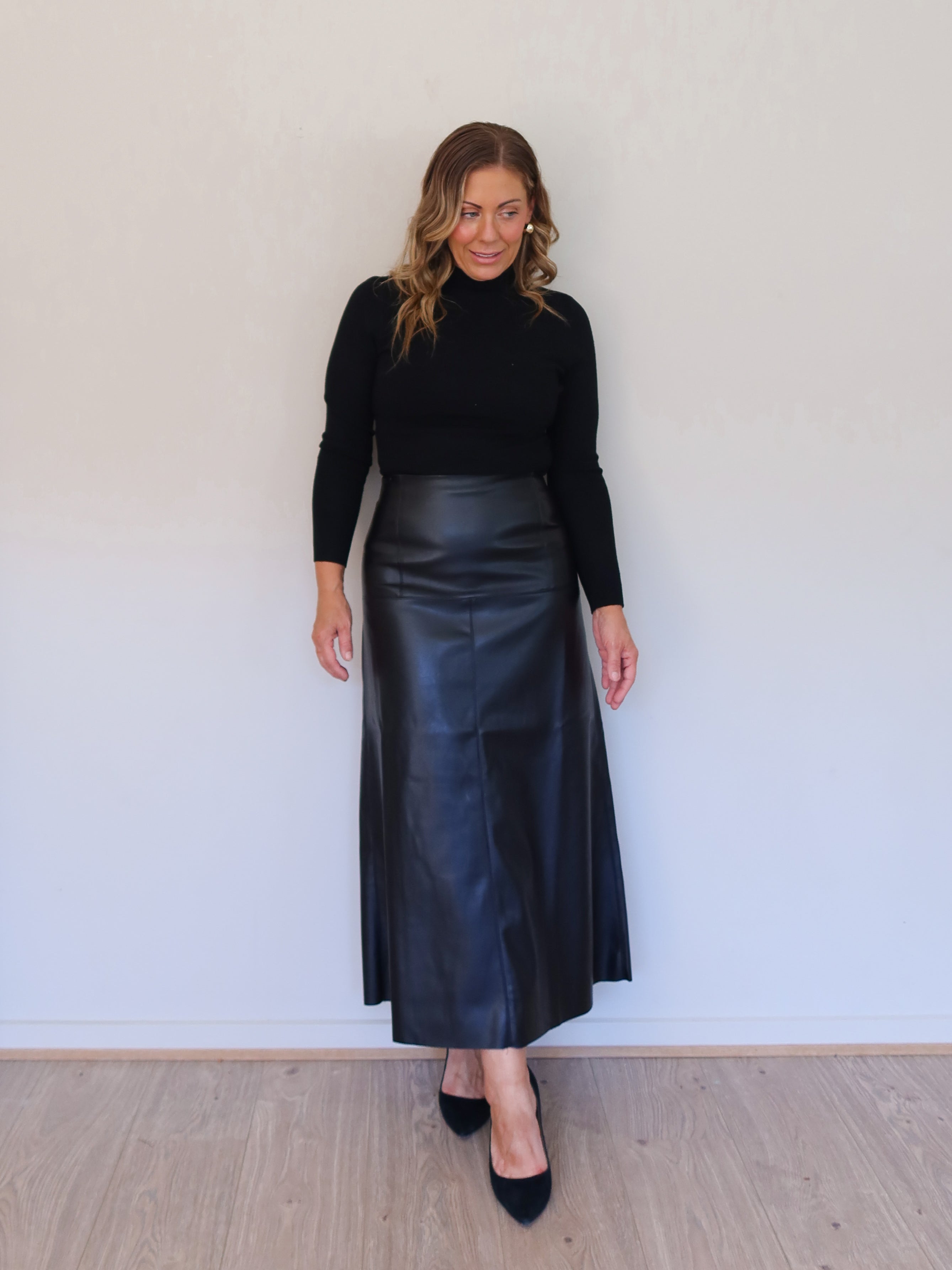 Saffy Skirt - Black