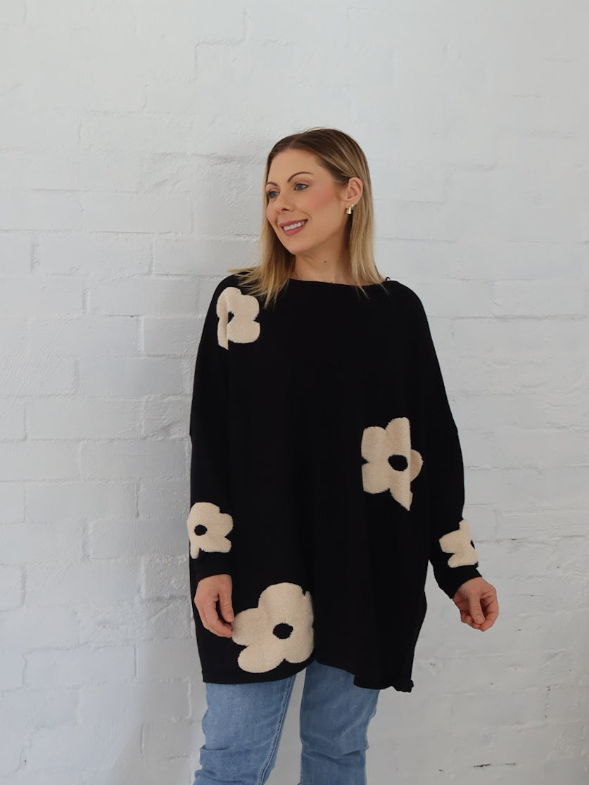 Avery Knit - Black Flower