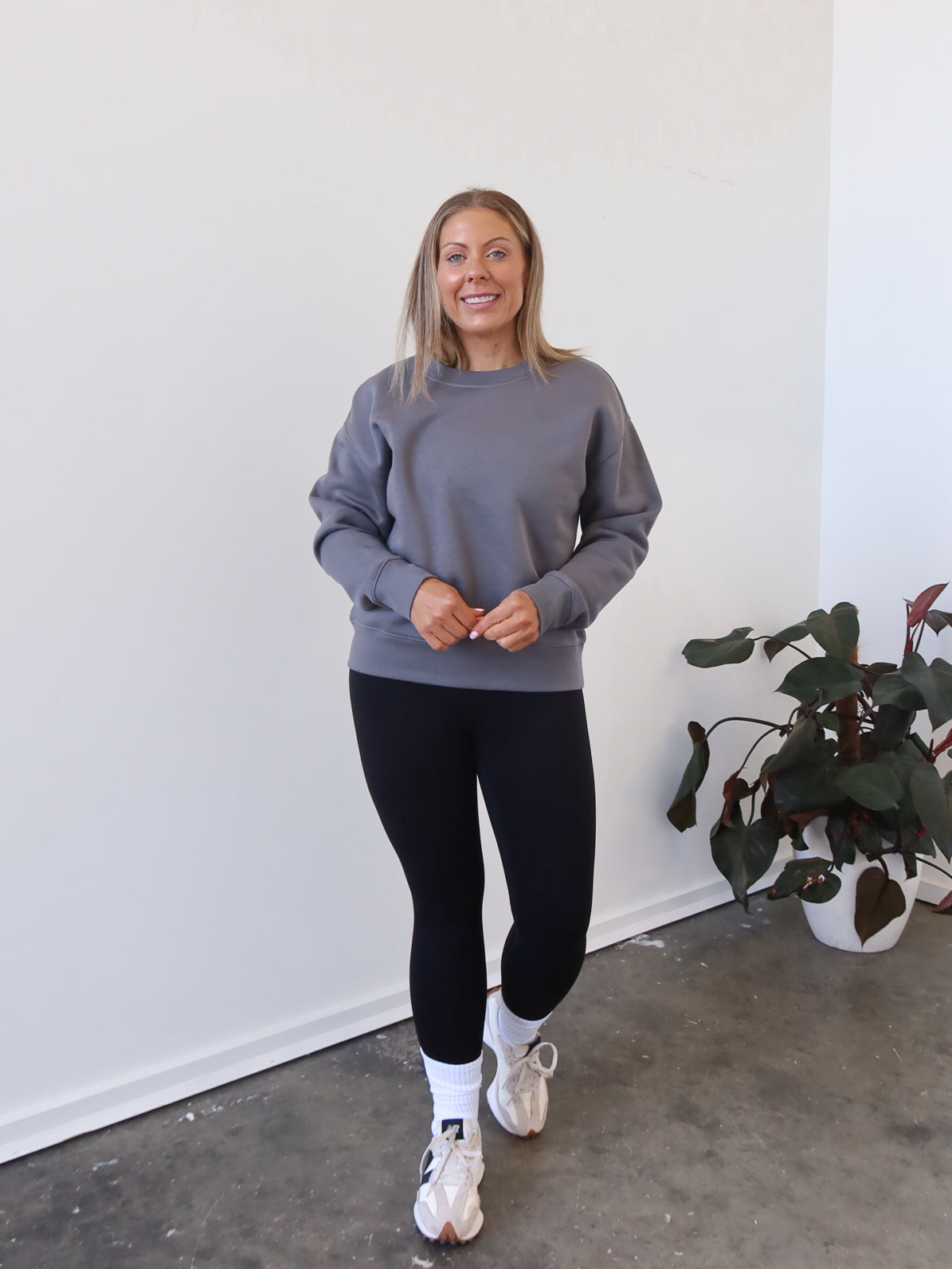 Gracie Relaxed Crew - Shadow