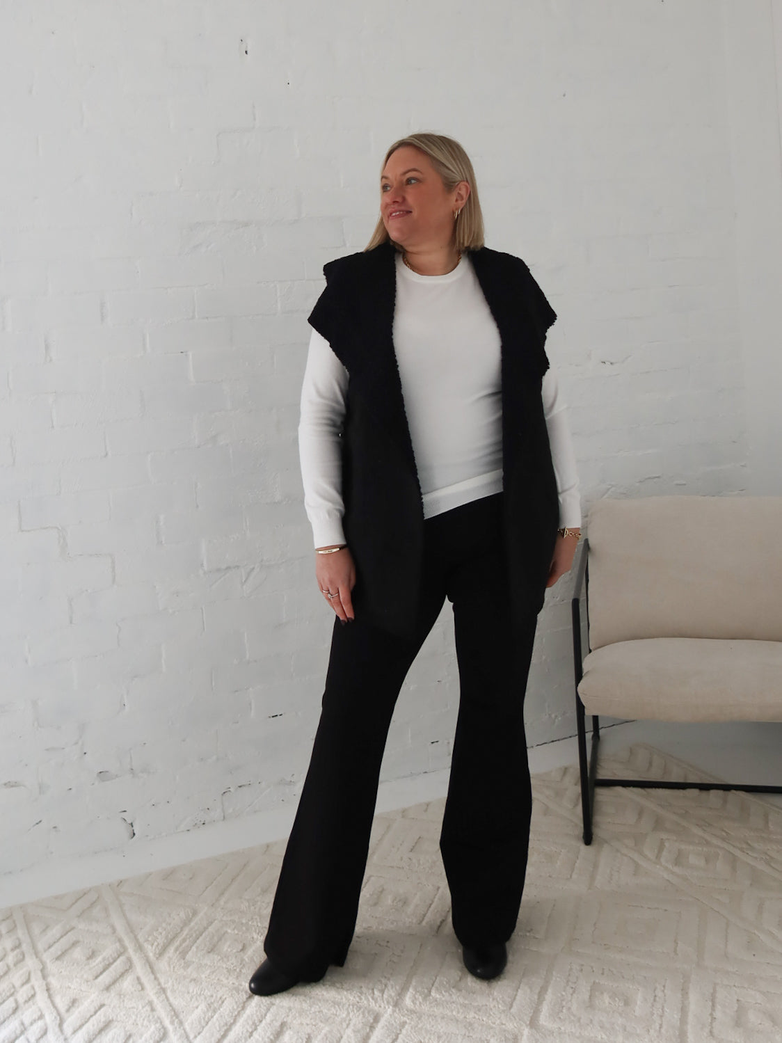 Lana Vest- Black