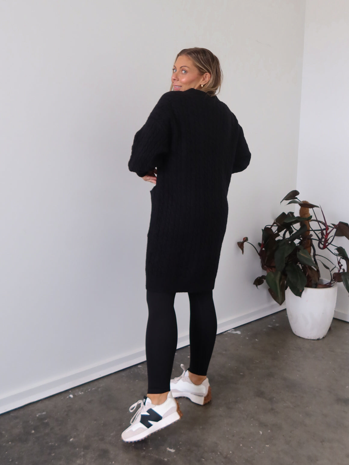 Lyla Cardigan - Black