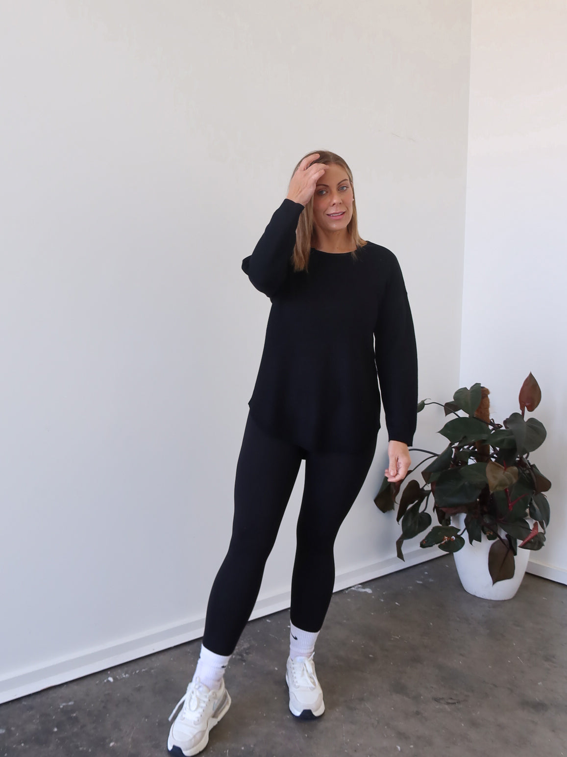Saxon Knit - Black