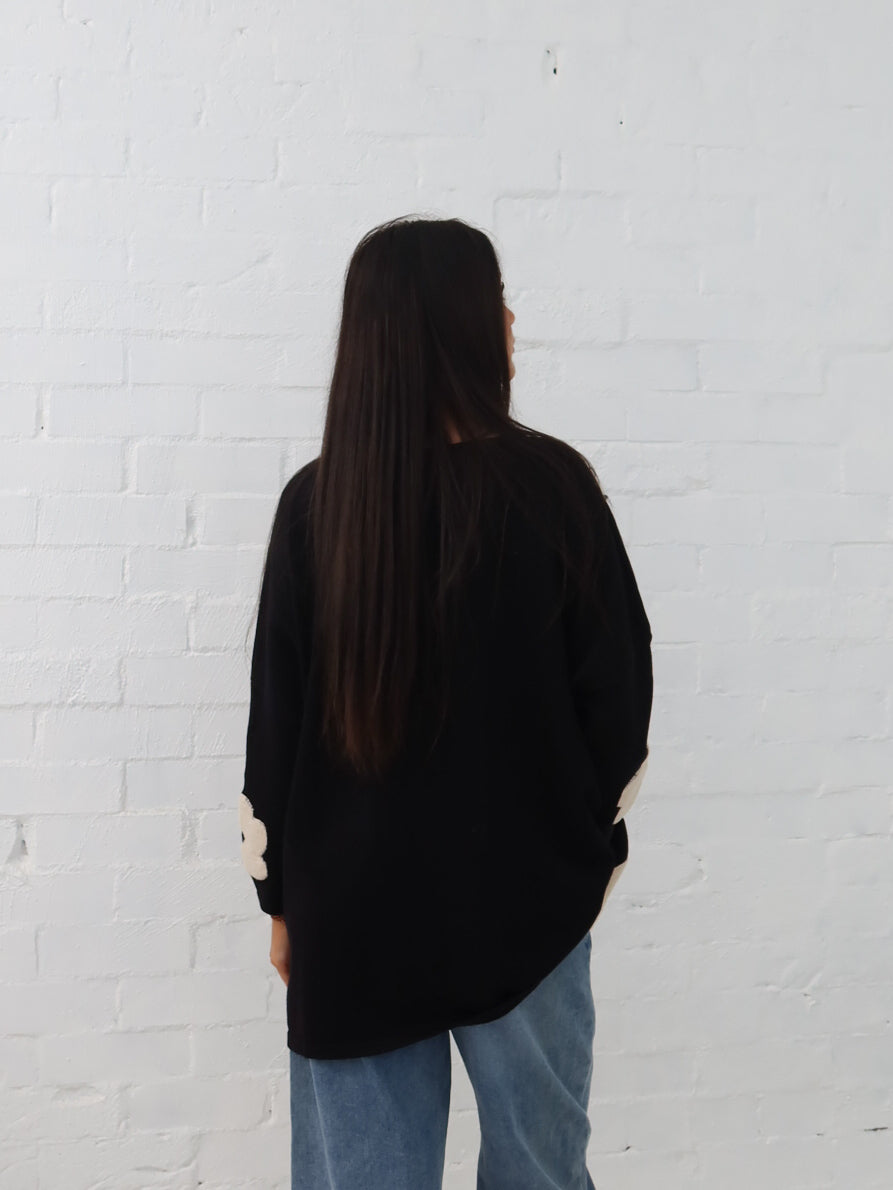 Avery Knit - Black Flower