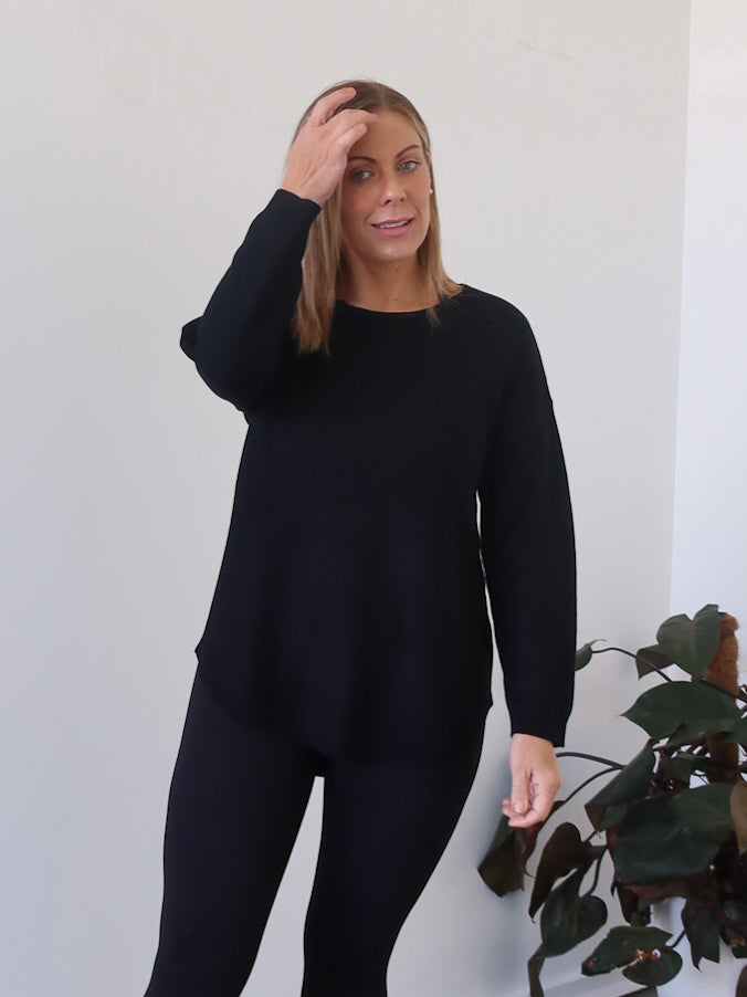 Saxon Knit - Black
