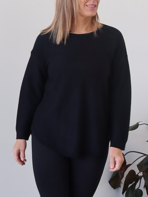 Saxon Knit - Black