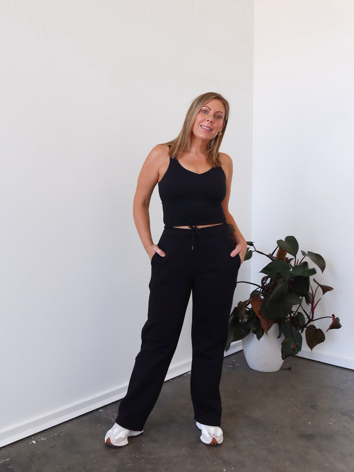 Chase Wide Leg Track Pants - Black