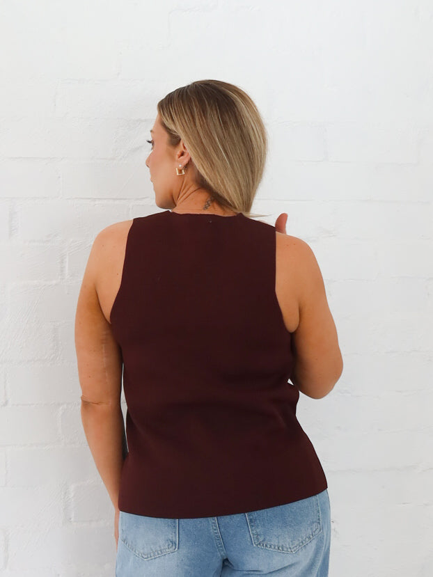 Parker Vest - Chocolate