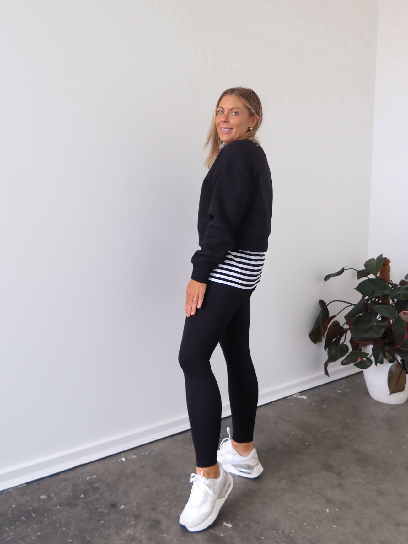 Freya Cropped Crew Sweater