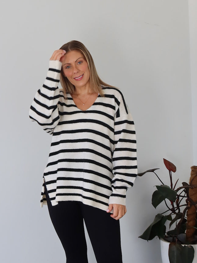 Taryn Knit - Vanilla/Black