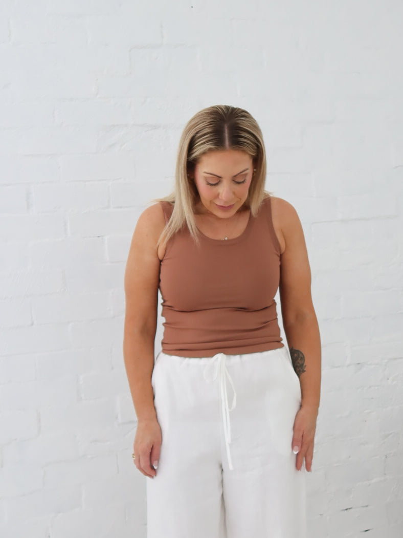Mila Tank- Caramel
