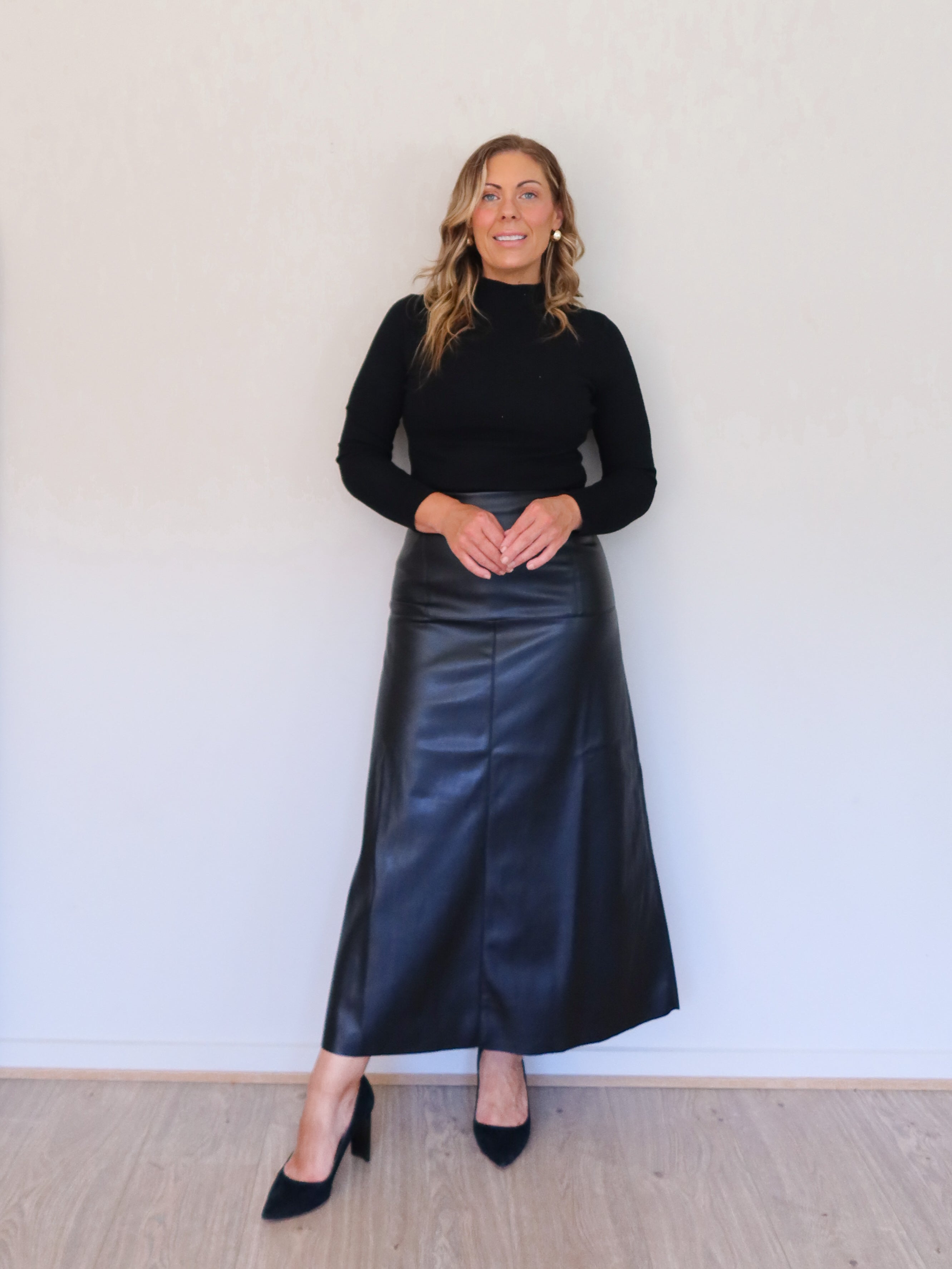Saffy Skirt - Black