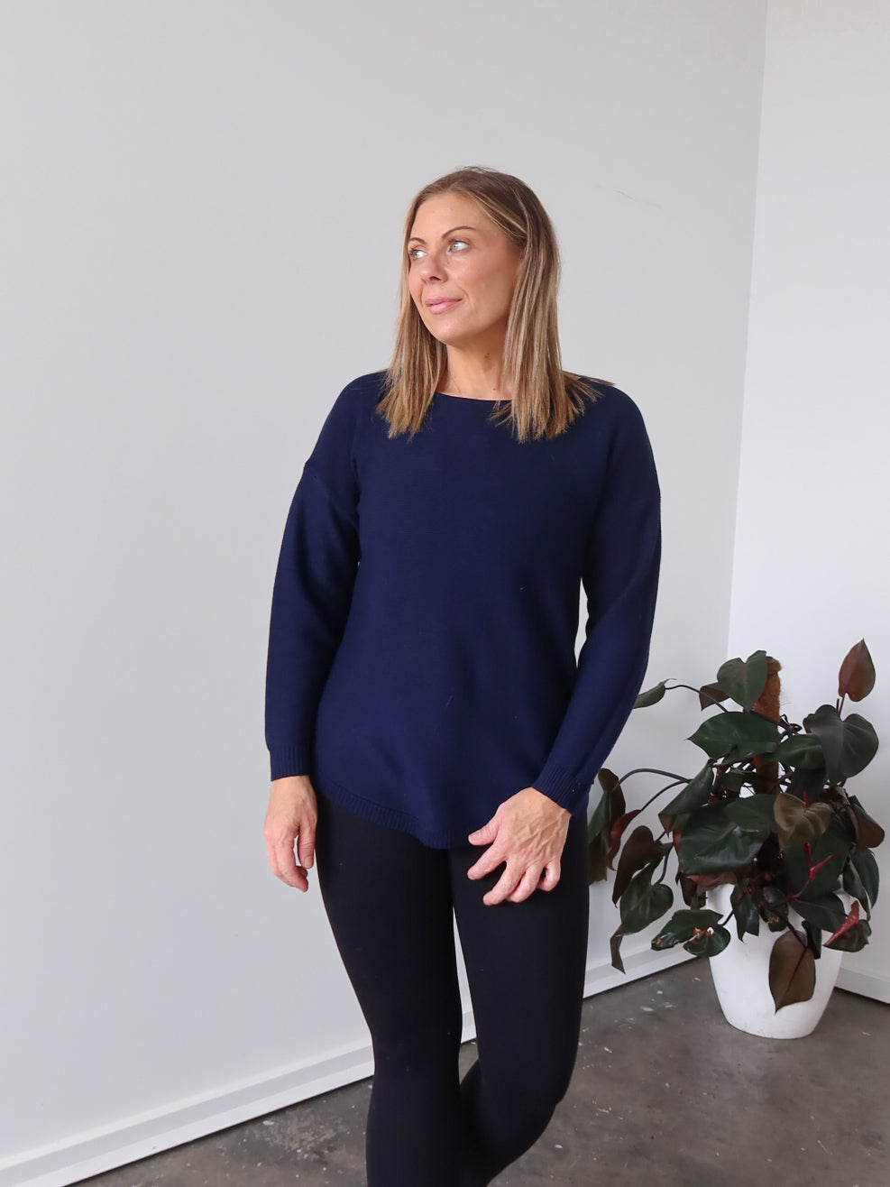 Saxon Knit - Navy