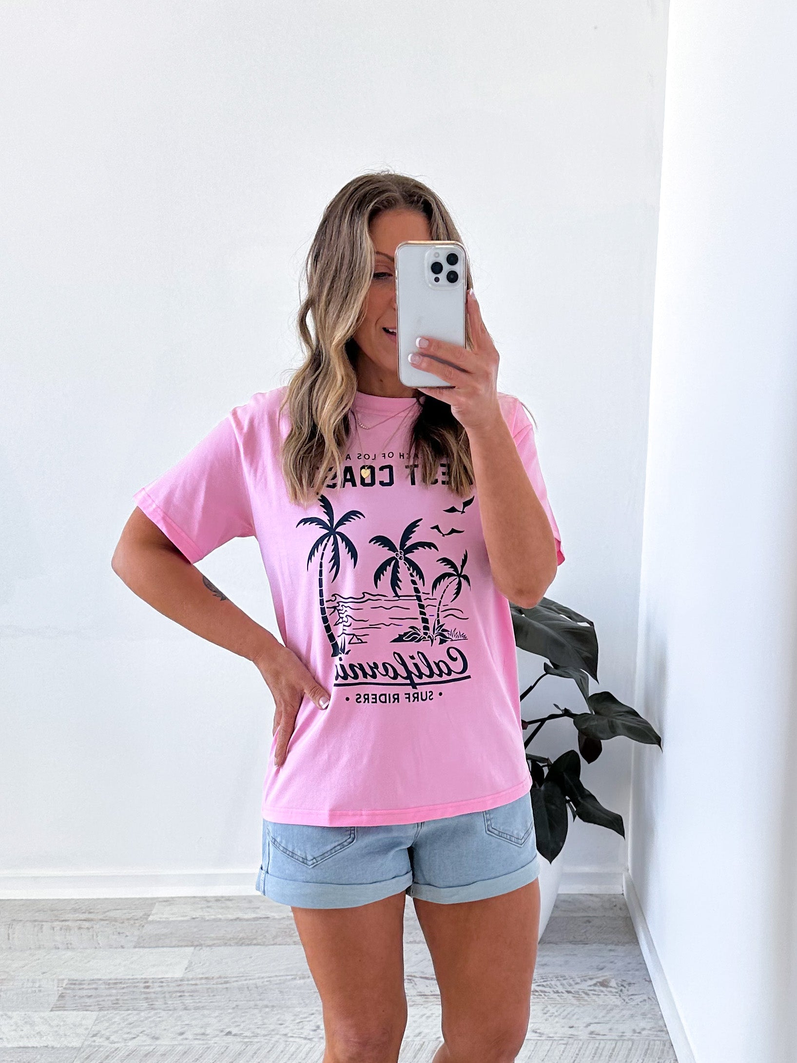 West Coast Tee - Pink