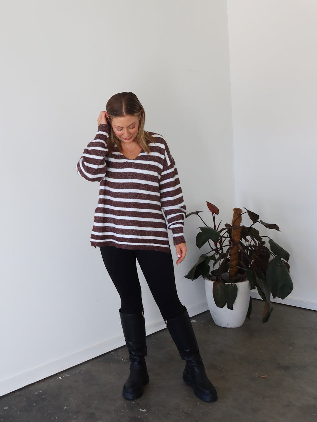 Taryn Knit - Chocolate/White