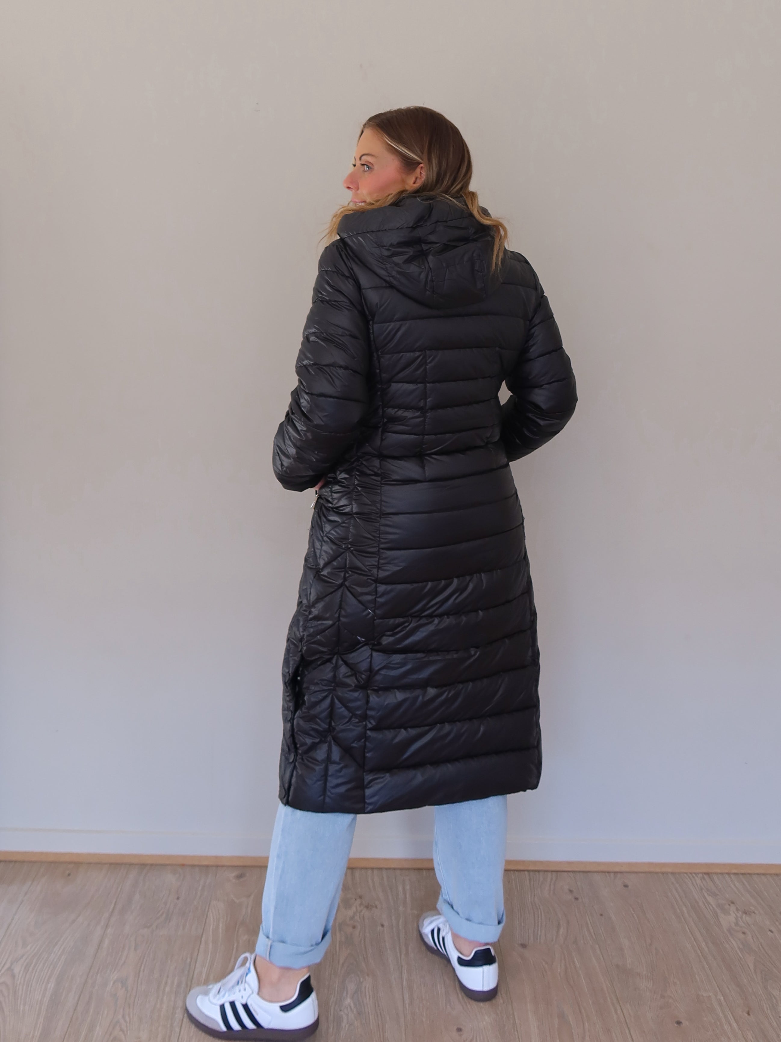 Carson Coat - Black