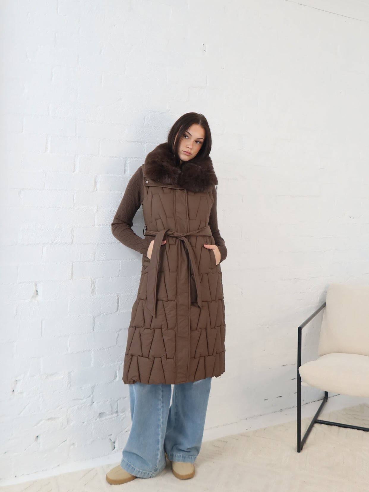 Audrey Vest - Chocolate
