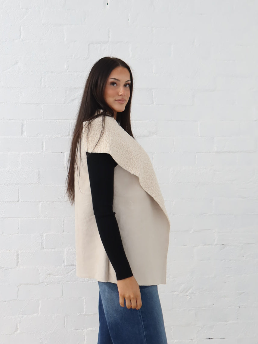 Lana Vest- Bone