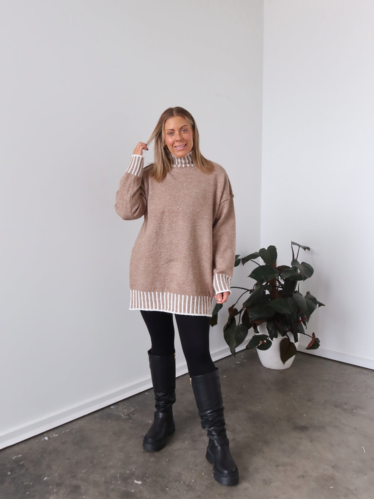 Felicity Knit - Beige