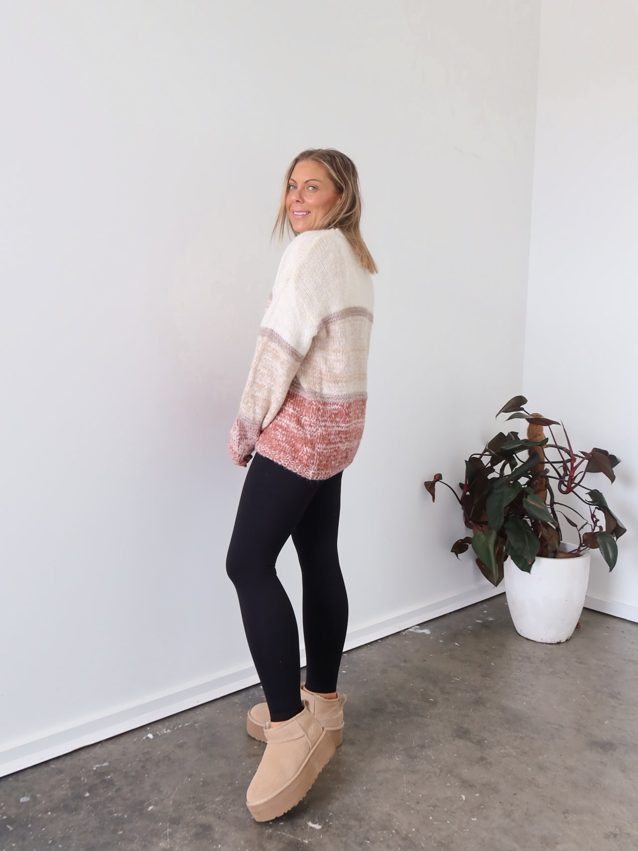 Elodie Knit - Taupe