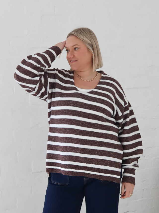 Taryn Knit - Chocolate/White