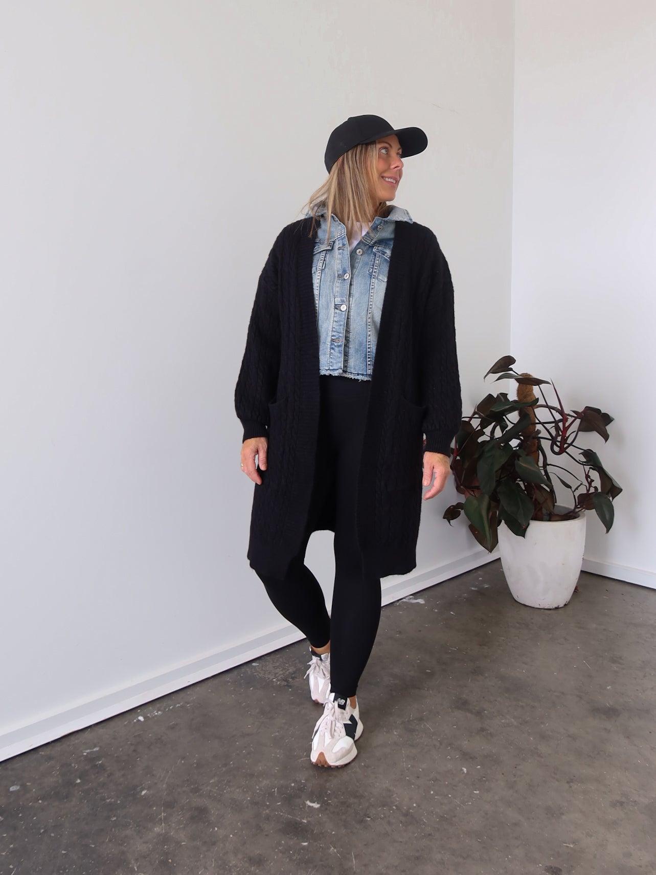 Lyla Cardigan - Black