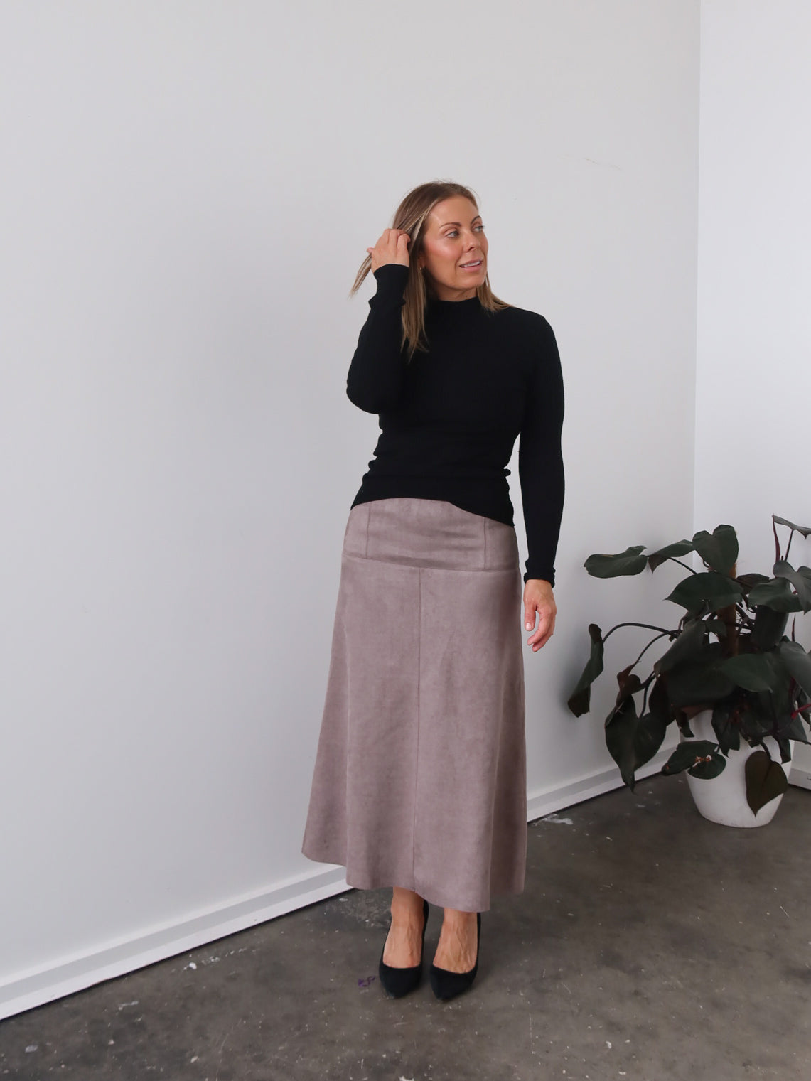 Bianca Skirt - Taupe
