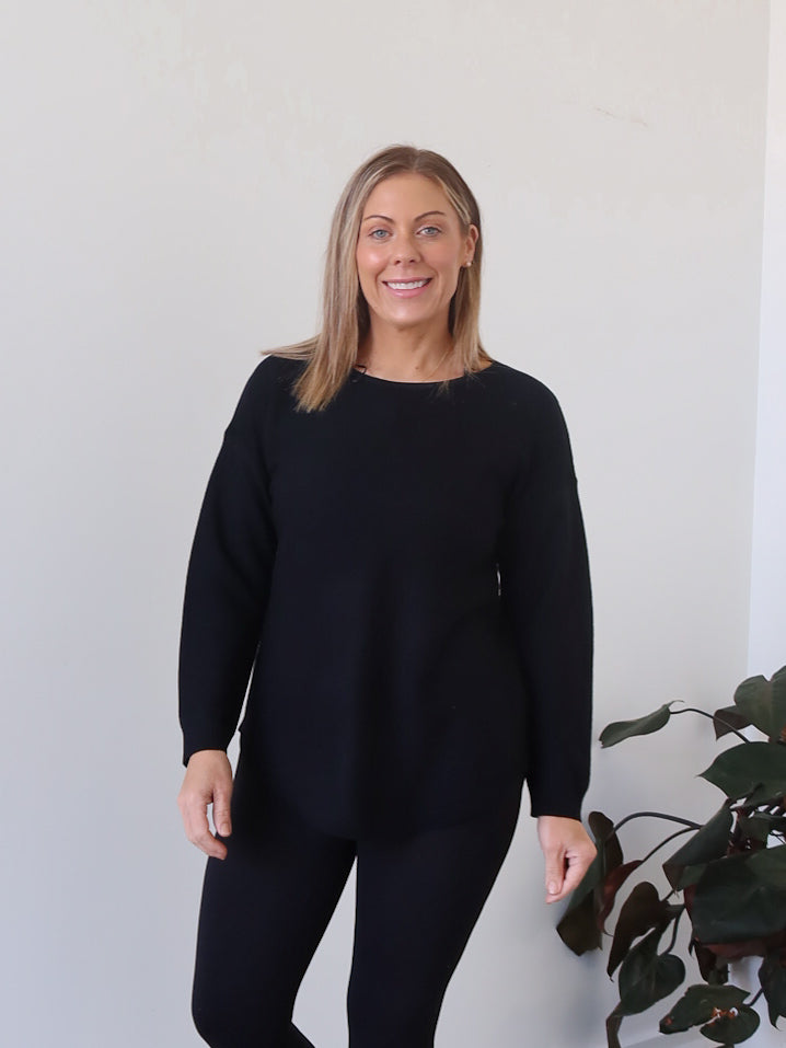 Saxon Knit - Black