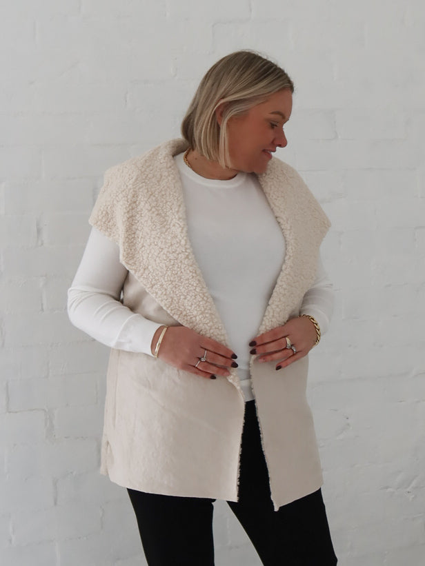 Lana Vest- Bone