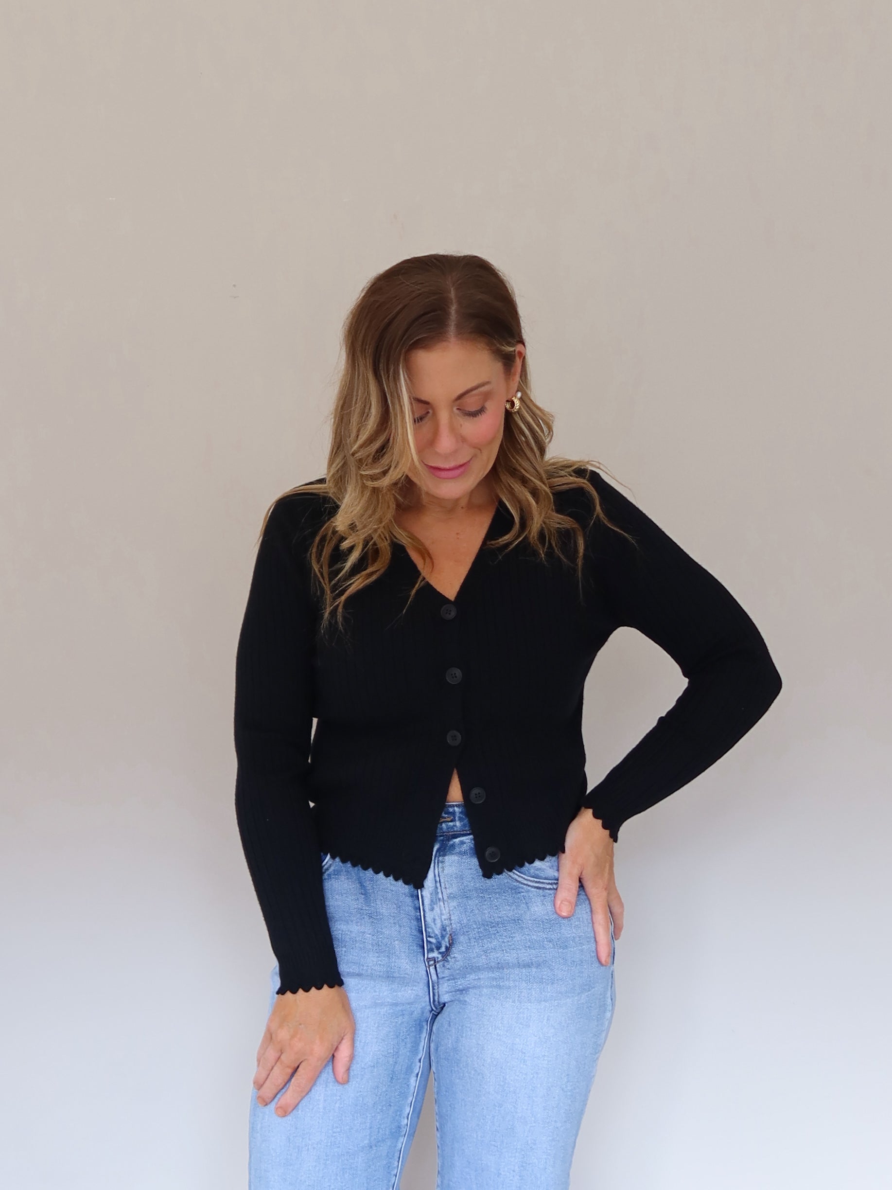 Vivian Cardi - Black