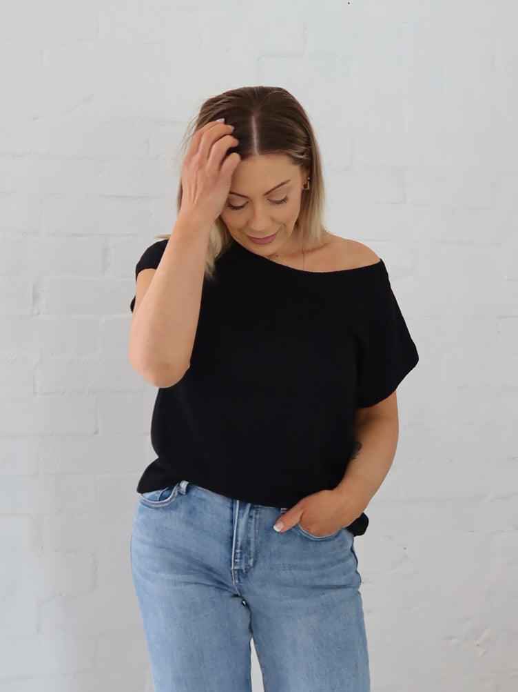 Ella Knit Top- Black