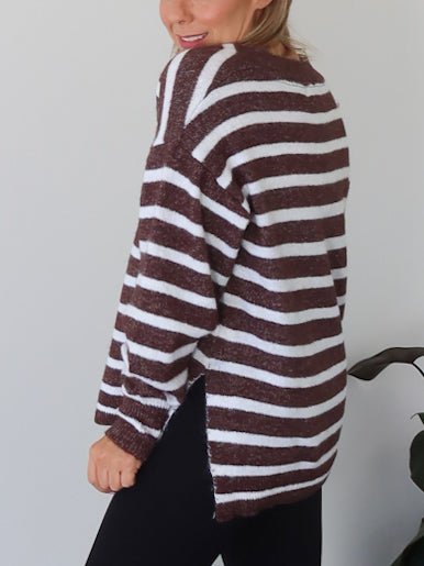 Taryn Knit - Chocolate/White