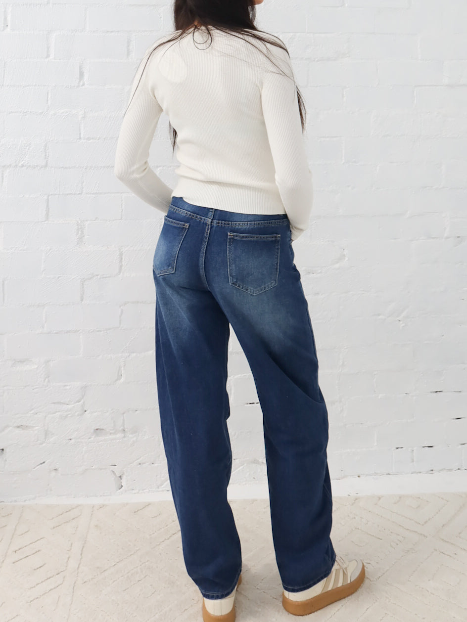 Atlas Barrel Jeans- Dark