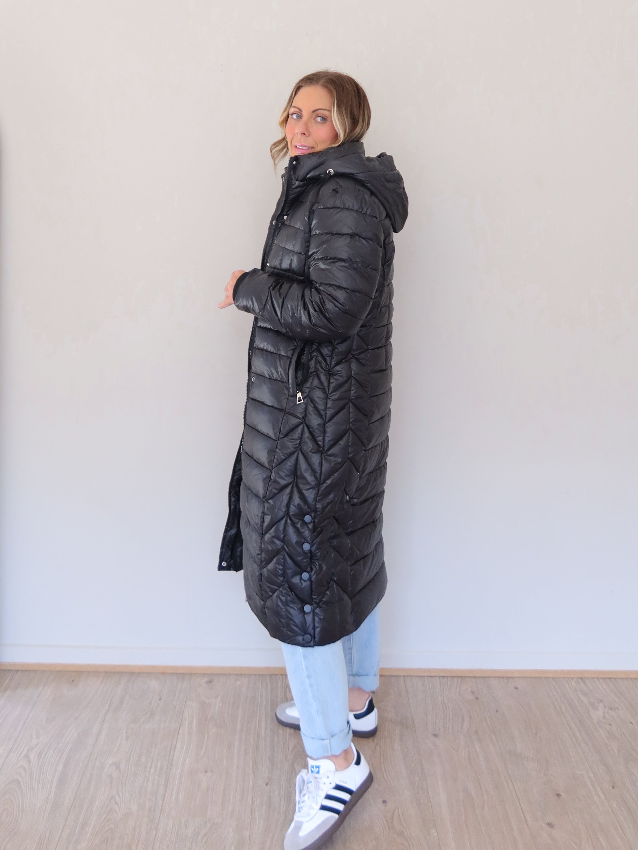 Carson Coat - Black