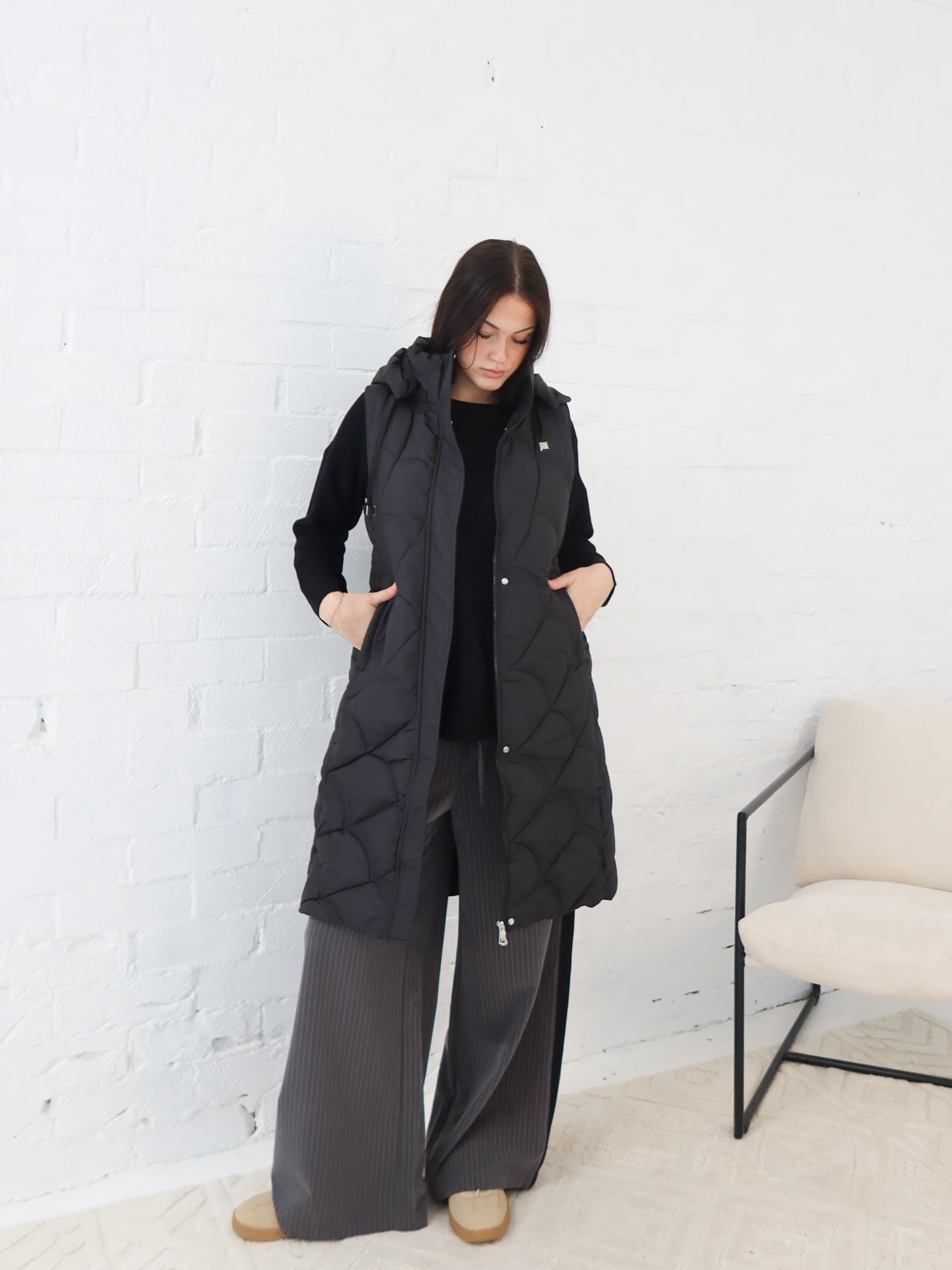 Miranda Longline Vest- Black