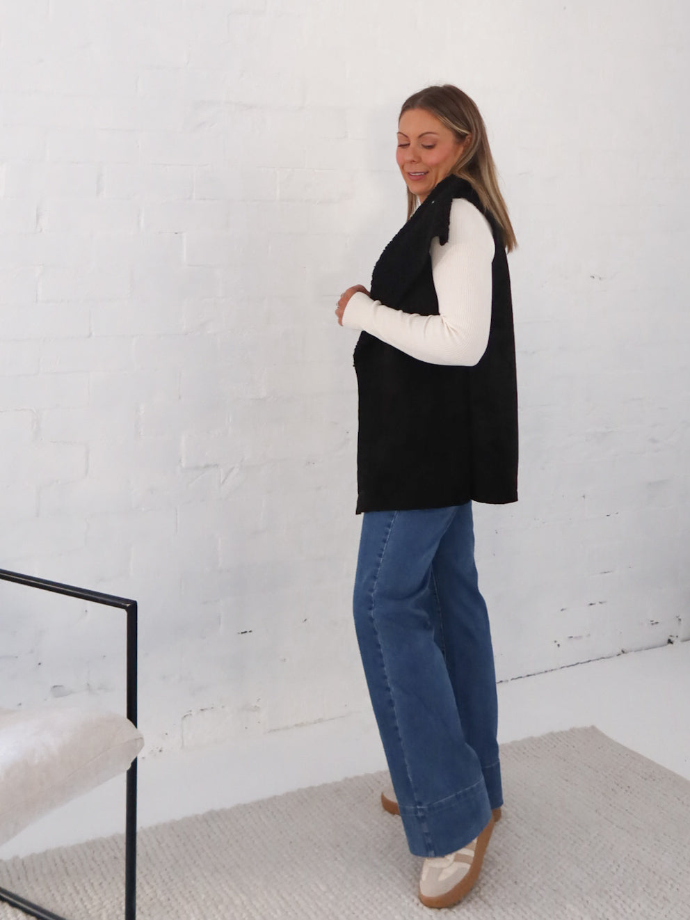 Lana Vest- Black